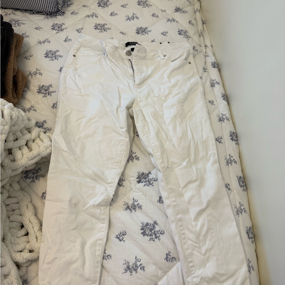 Women's White Jeans